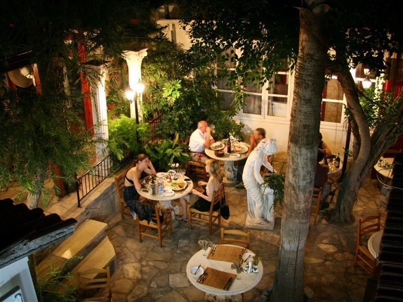 Kiniras Traditional Hotel&Restaurant Paphos Esterno foto