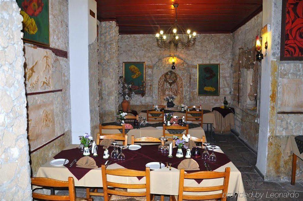 Kiniras Traditional Hotel&Restaurant Paphos Esterno foto